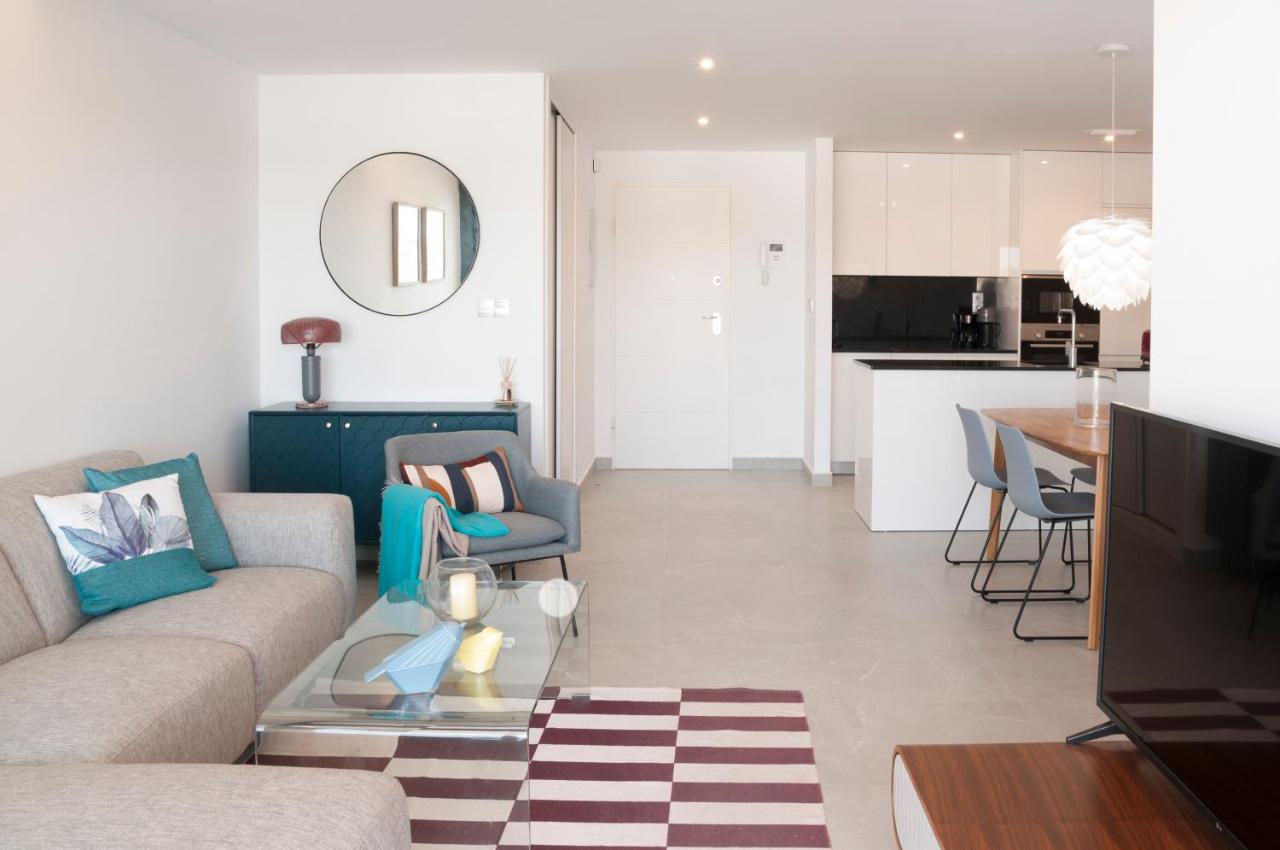 Apartamento con solarium en Jardines de Montesolana - Chambres d’hôtes Alicante