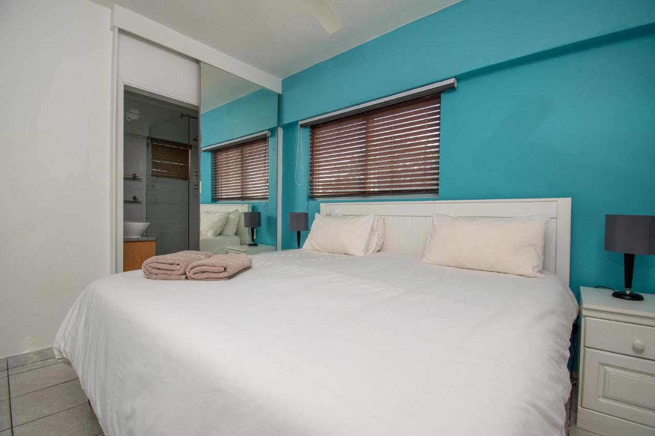 17 Bronze Bay Umhlanga Rocks Beachfront Ocean Views - B&B Durban