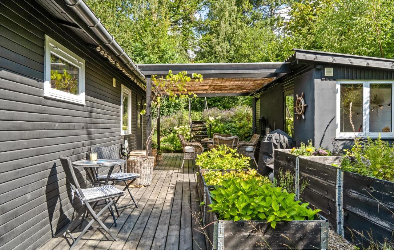 B&B Ølsted - Awesome Home In lsted With 3 Bedrooms And Wifi - Bed and Breakfast Ølsted