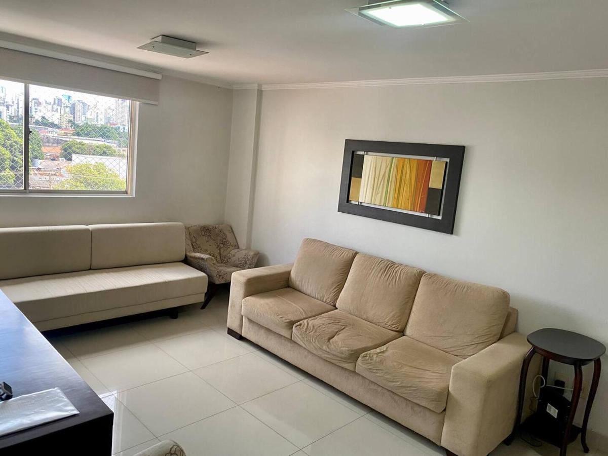 Apartamento perfeito, bem localizado, confortável, espaçoso e com bom preço insta thiagojacomo - B&B Goiânia