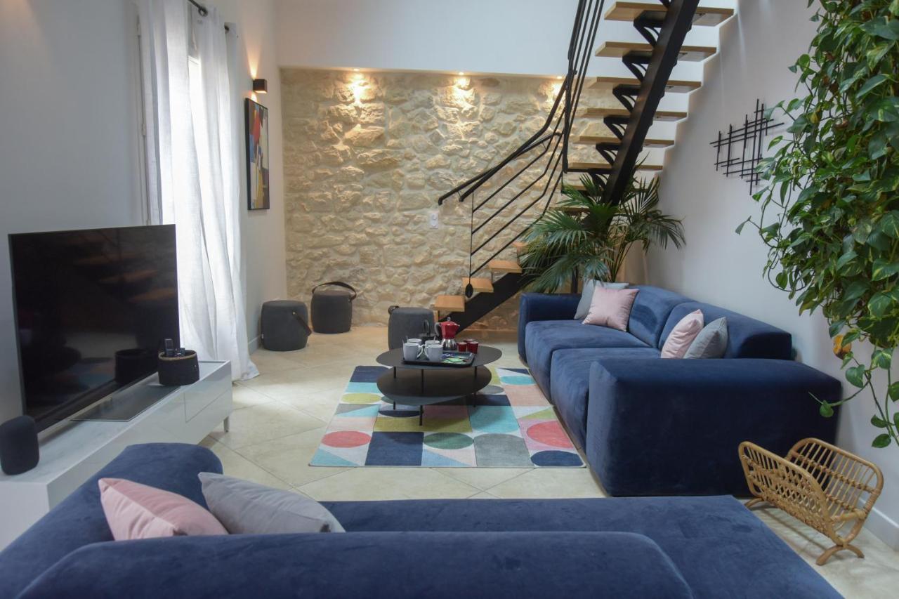 Grand loft familial lumineux, 4 chambres, balcon, centre historique Narbonne - B&B Narbona