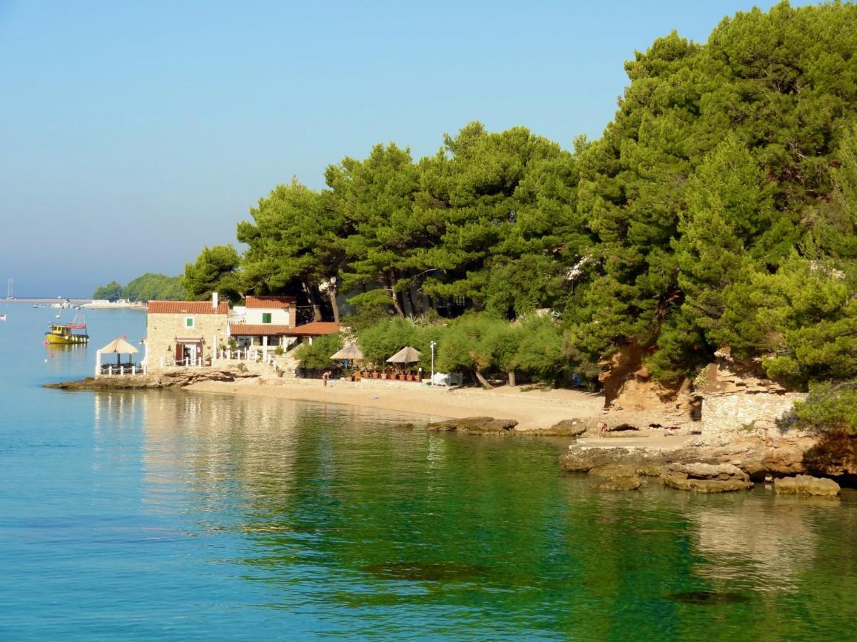 Apartments Bilic - B&B Bol