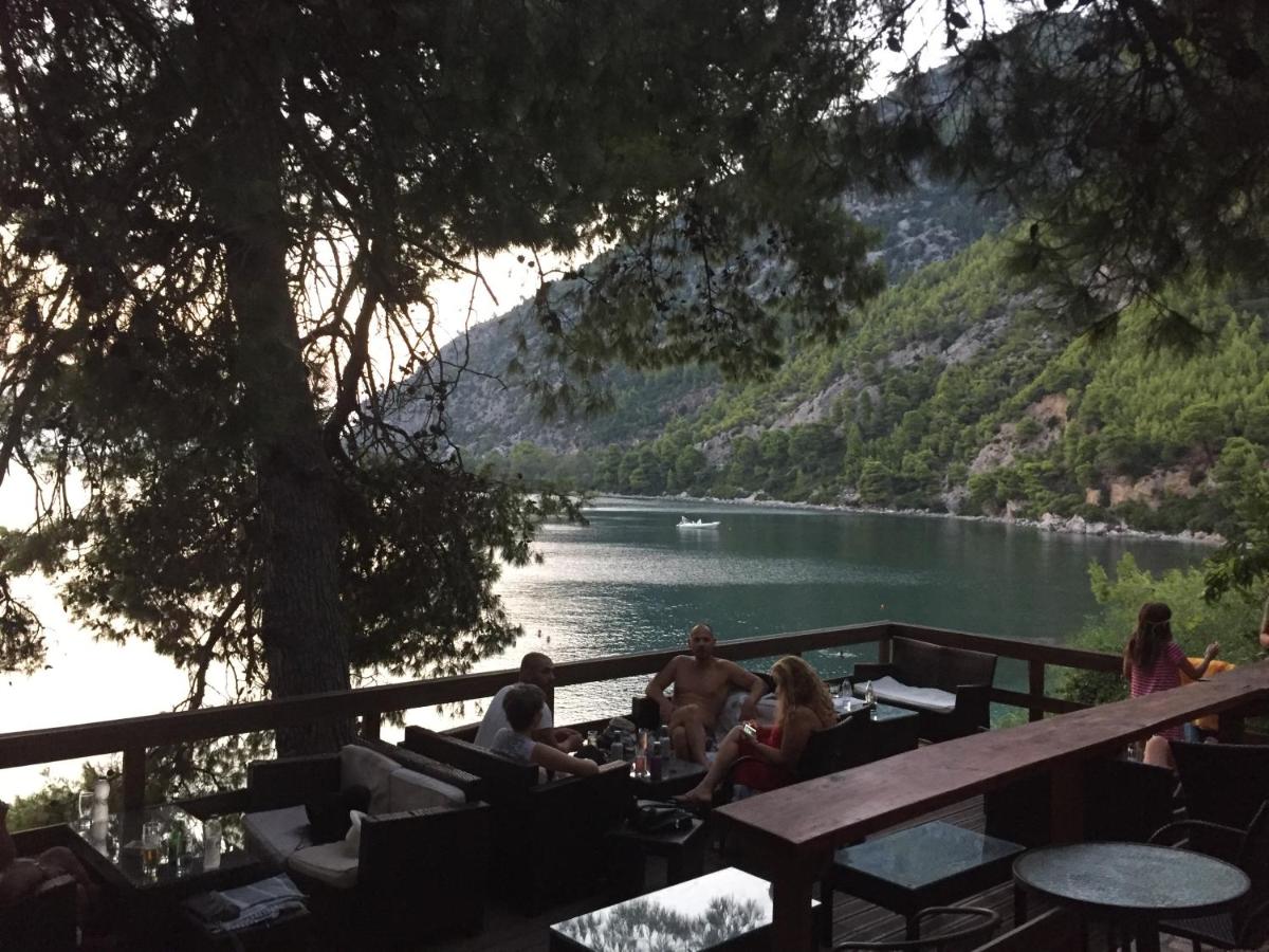 Krinides Place - B&B Nerotriviá