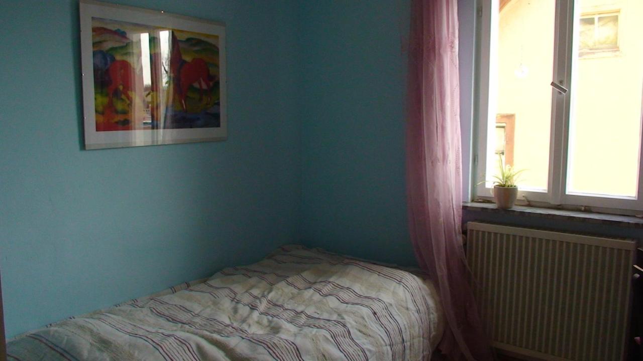 Eenpersoonskamer met Gedeelde Badkamer