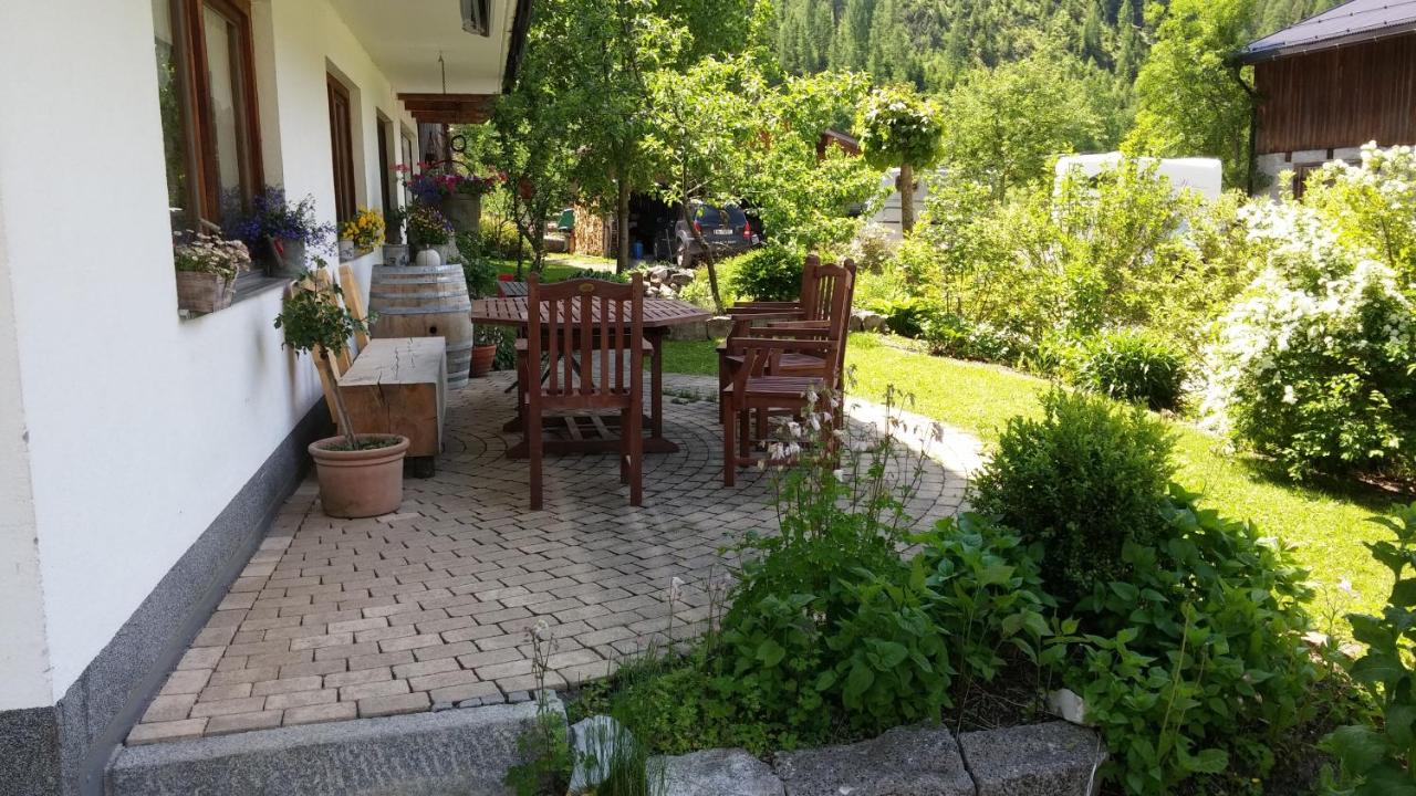 Haus Petra - Bed and Breakfast