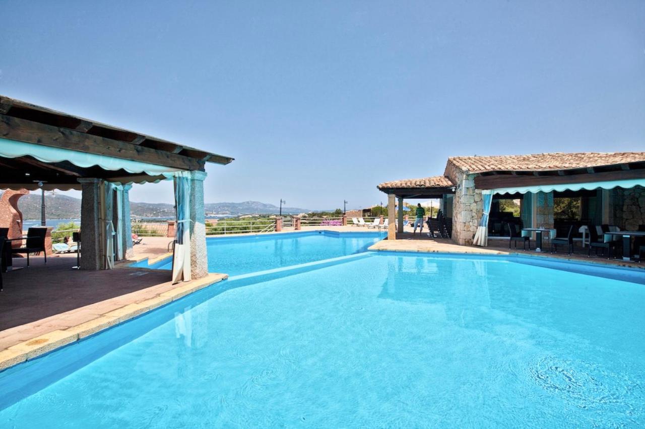 B&B Porto Rotondo - ISA-Residence with swimming-pool in Porto Rotondo at only 500 m from the beach - Bed and Breakfast Porto Rotondo