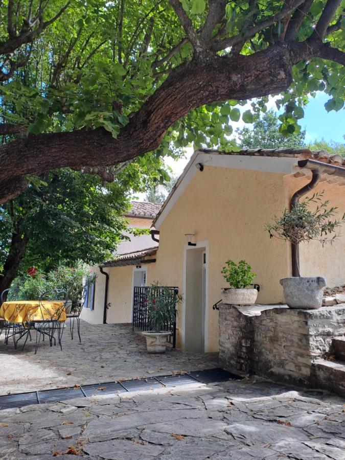 Les Deux Tilleuls - Ferienwohnung