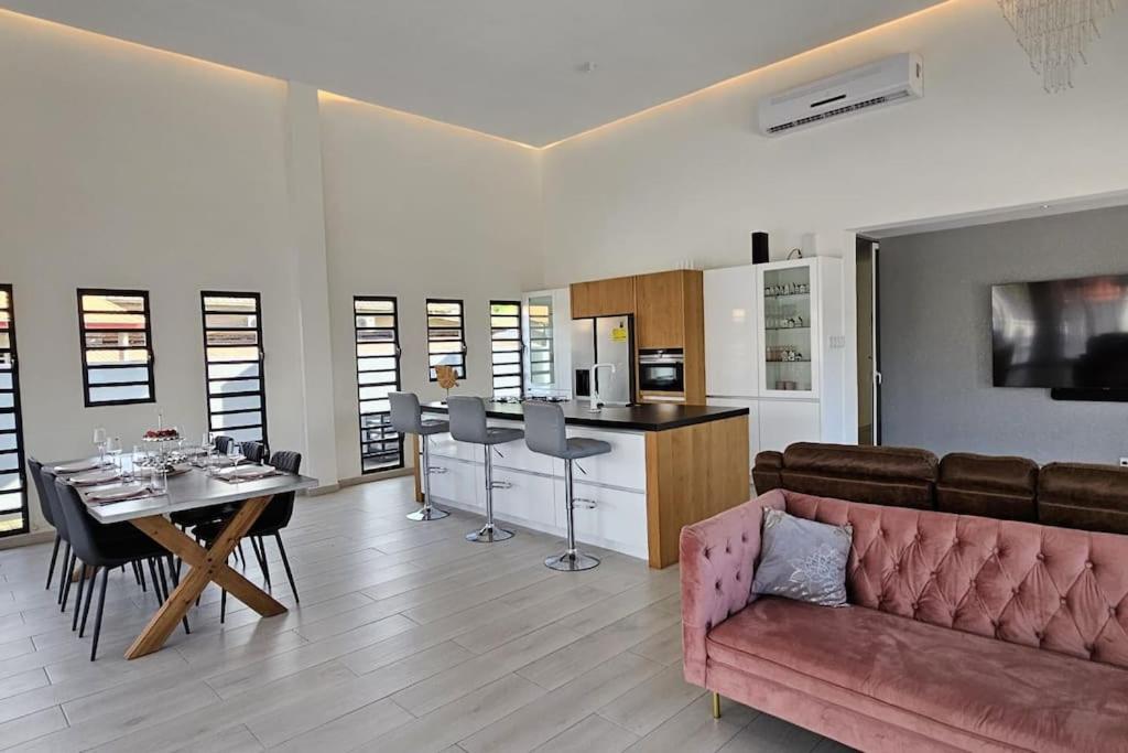 Paradijs in Paramaribo - B&B Paramaribo