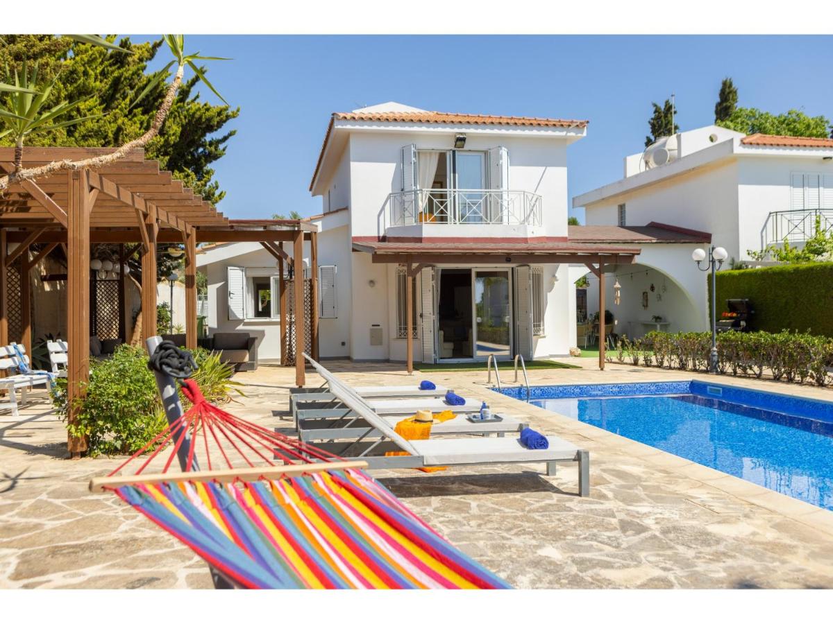 Protaras Apollon Seaside Villa - B&B