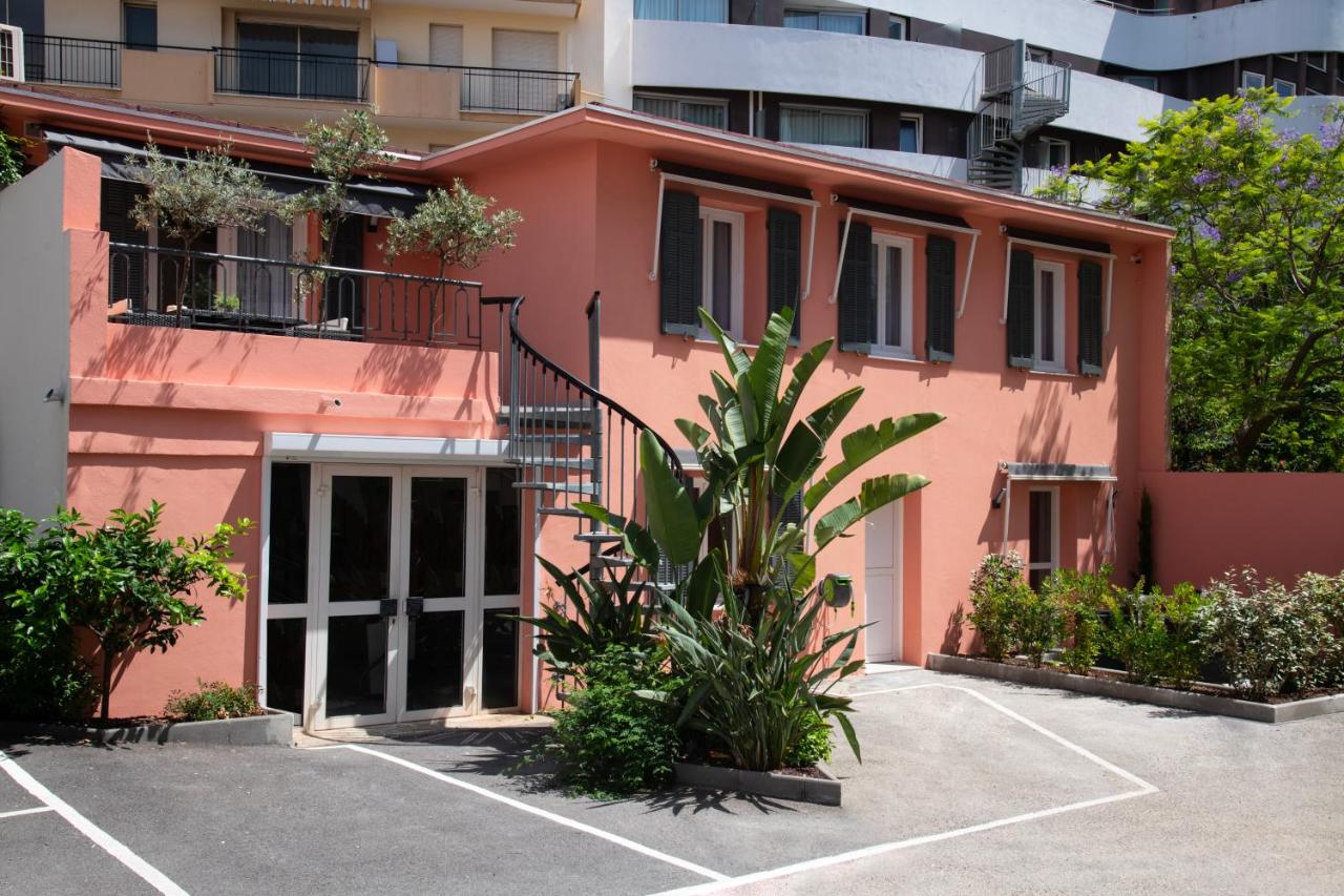 Appartements French Riviera Confidential Centre Ville Juan les Pins proche des plages - B&B Juan-les-Pins