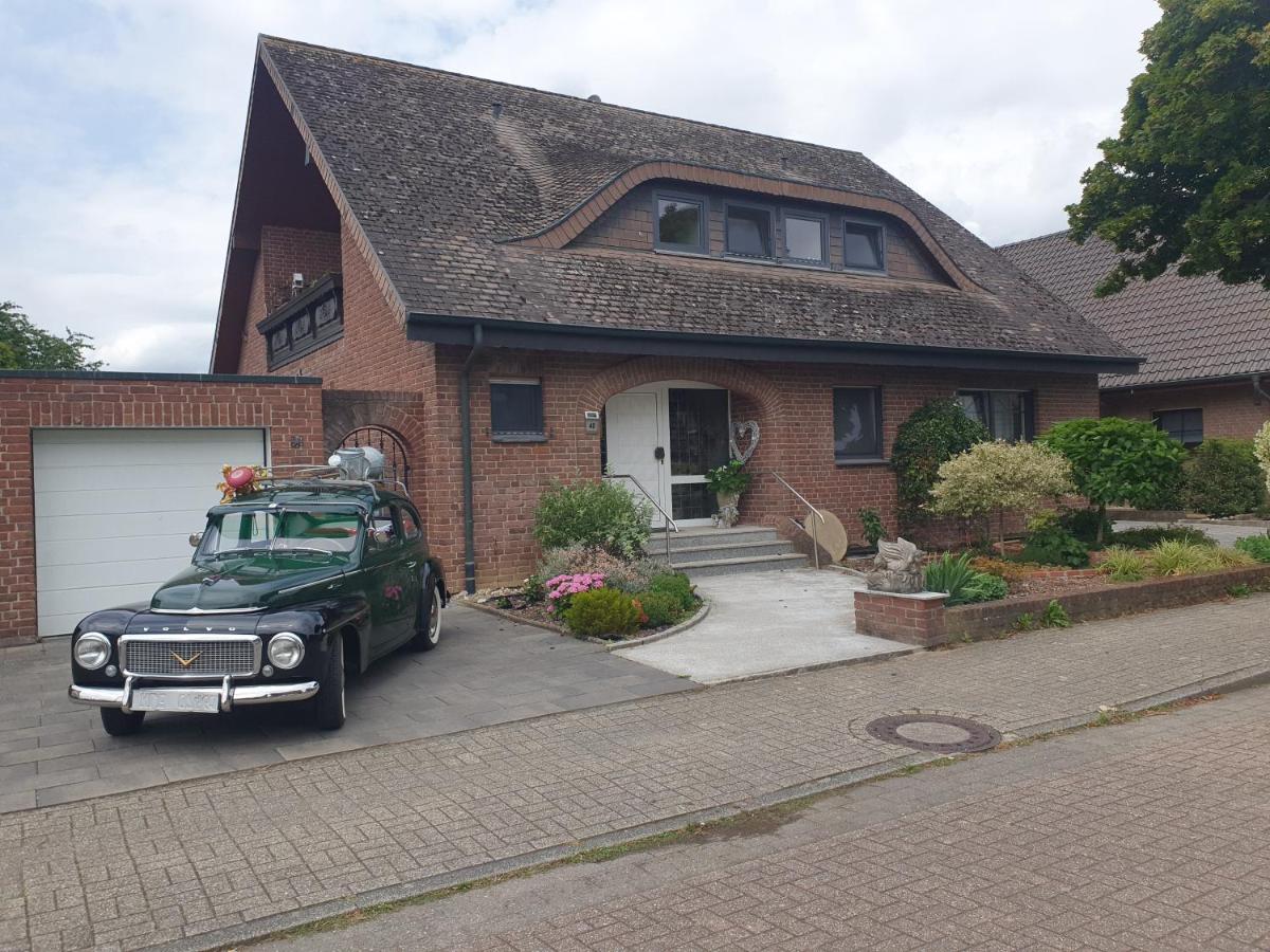 B&B Rees - FeWo beim Oldtimer - Bed and Breakfast Rees