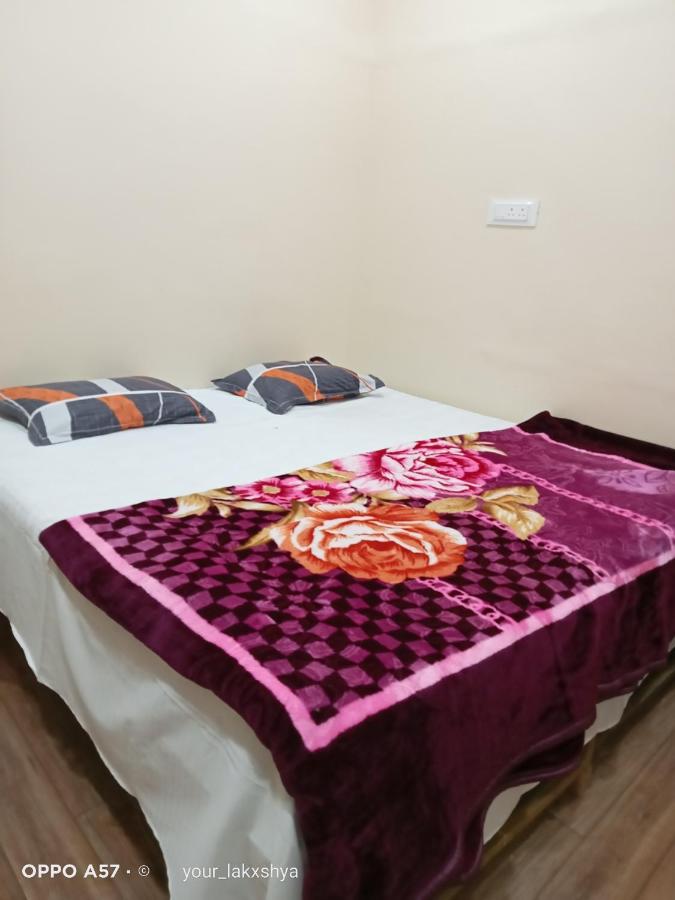 B&B Ujjain - MAA HARSIDDHI HOME STAY - Bed and Breakfast Ujjain