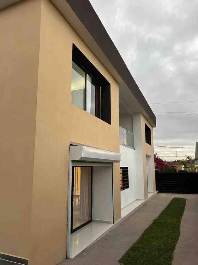 Villa d'exception à 20 min de l'aéroport - B&B