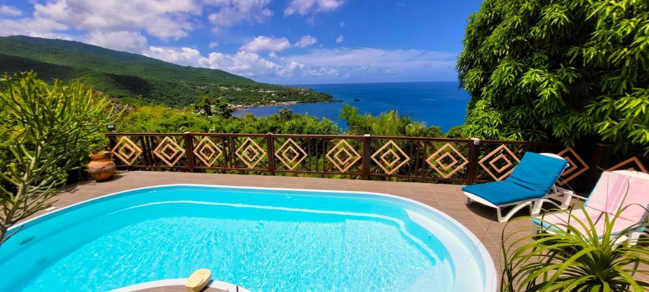 B&B Bouillante - VILLA TI'ROUCOU 3 étoiles - vue mer et piscine privée sans vis à vis - Bed and Breakfast Bouillante