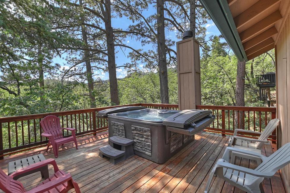 129 - Treetop Hideaway - Meredith Lodging - B&B
