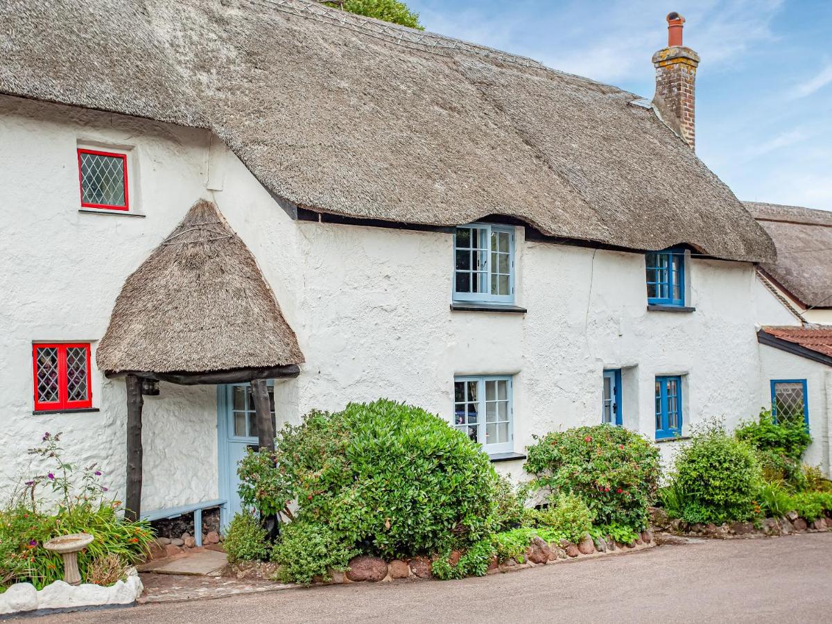 B&B Dawlish - Lobster Cottage - Bed and Breakfast Dawlish