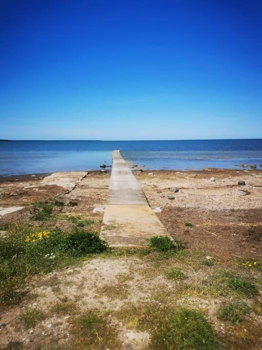 Idaraugu puhkemaja Saaremaa põhjarannikul - B&B