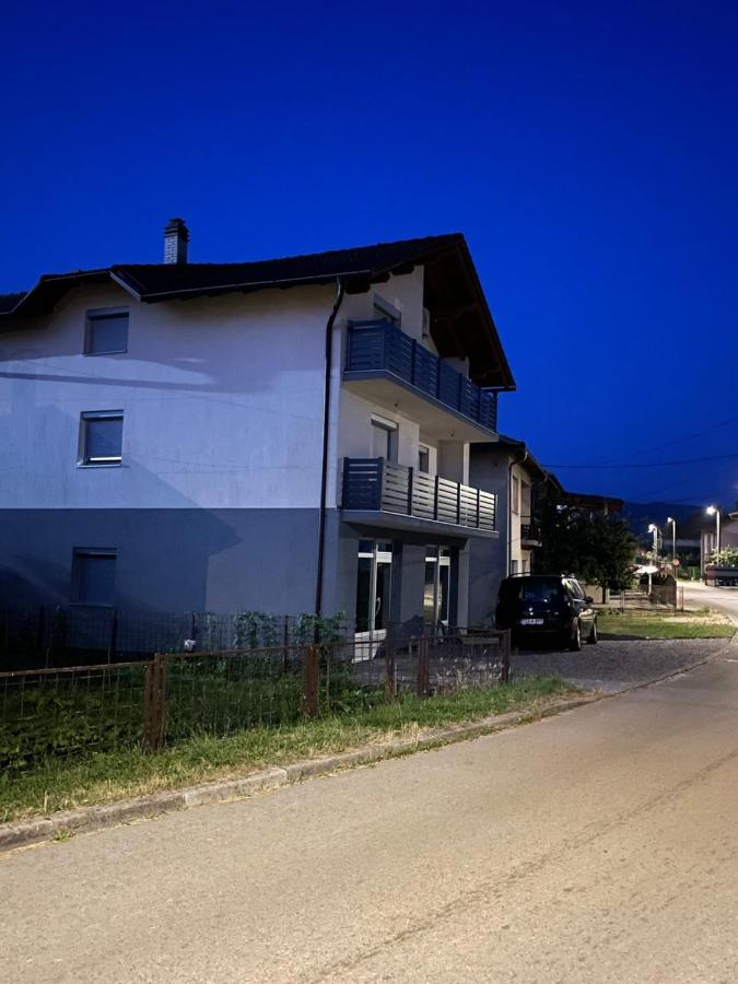Appartamento con 3 Camere da Letto