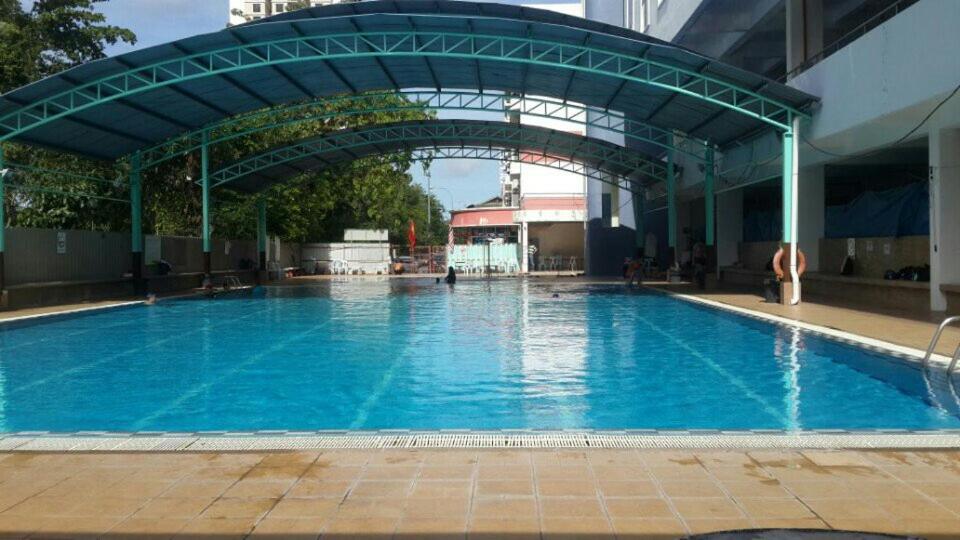 HOMESTAY ALORSETAR TOWNCENTRE by ASTARILA GUESTHOUSE-AmanCentral -iSLAM SAHAJA - 2storey Banglo, Private Pool, BBQ area & sports - max 30pax - B&B Alor Setar