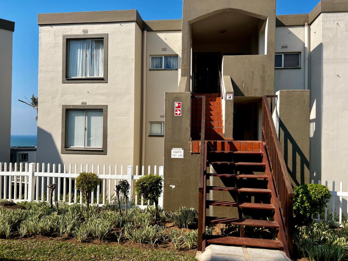 196 Laguna La Crete - B&B Uvongo Beach