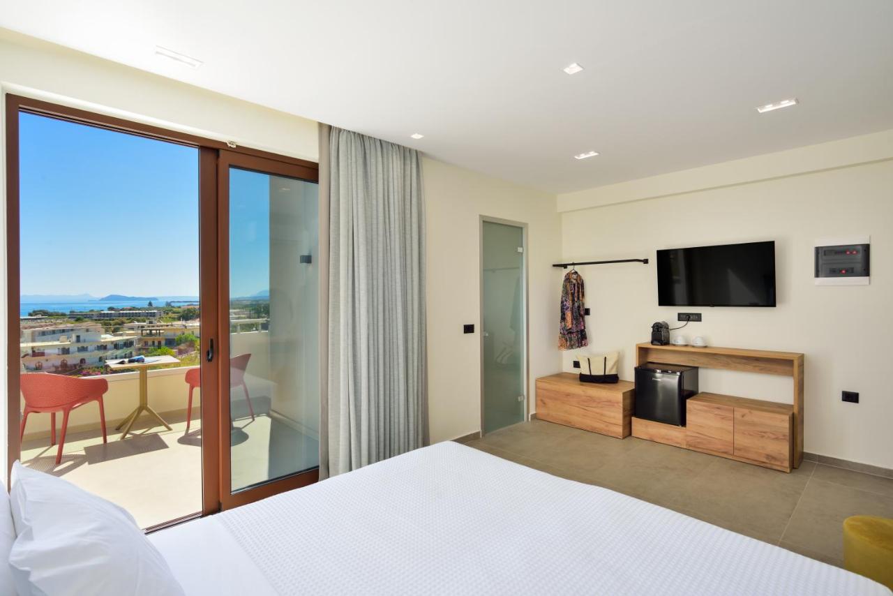 Standard Double or Twin Room with Sea View