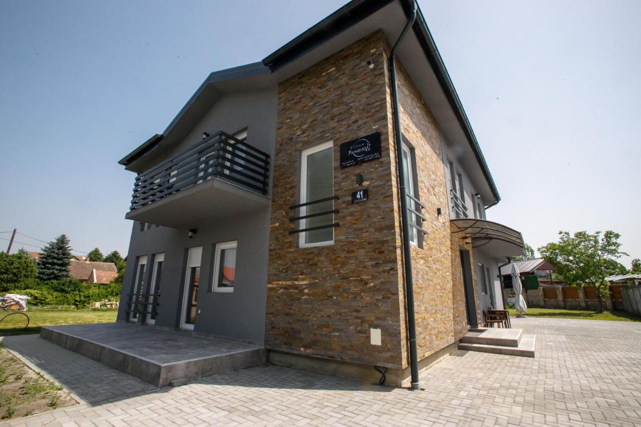 Apartman Paratetis 1 - Bed and Breakfast Palić