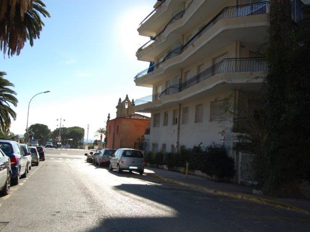 Appartement calme 2P refait à neuf avec terrasse et WiFi à Menton - FR-1-196-340 - Chambres d'hôtes Menton