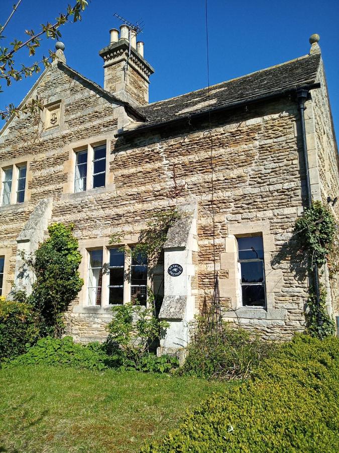 B&B Uffington - Characterful stone cottage in Uffington - Bed and Breakfast Uffington