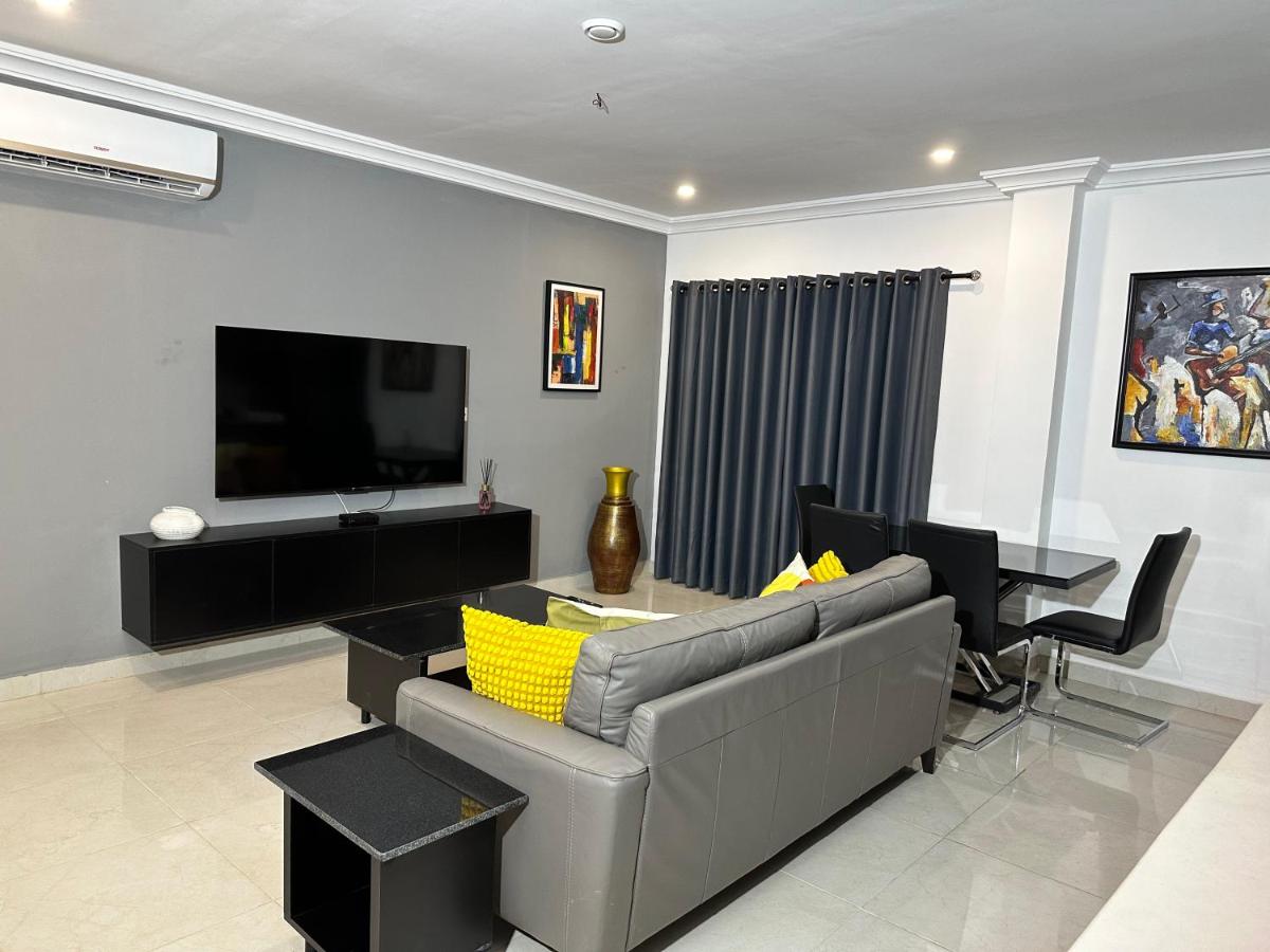 B&B Accra - Westlands Tower - Ghana Villas - Bed and Breakfast Accra