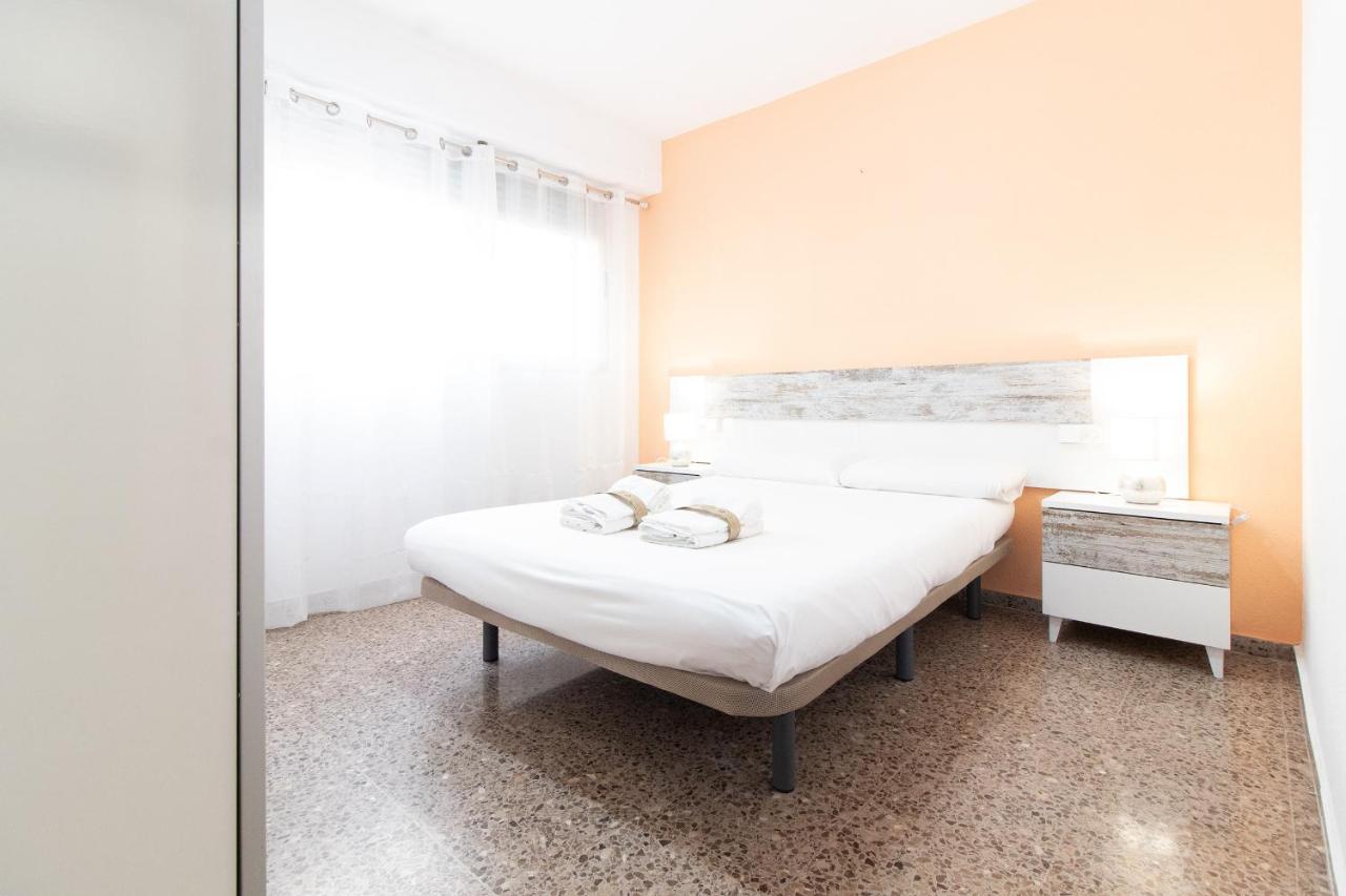 Global Properties, Practico apartamento para 6 personas en Puerto Sagunto - B&B