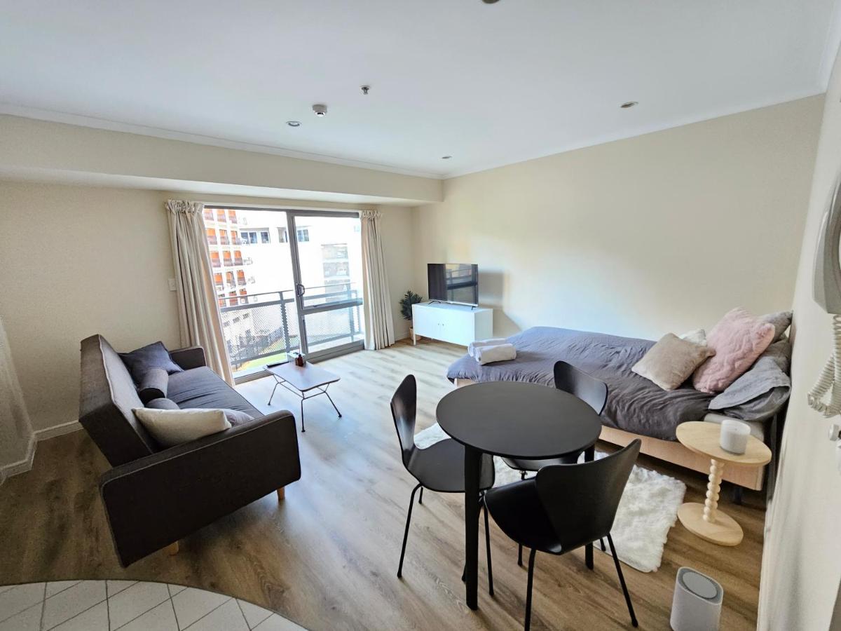B&B Auckland - Spacious Studio in Central AK w Gym&WiFi&Prime - Bed and Breakfast Auckland