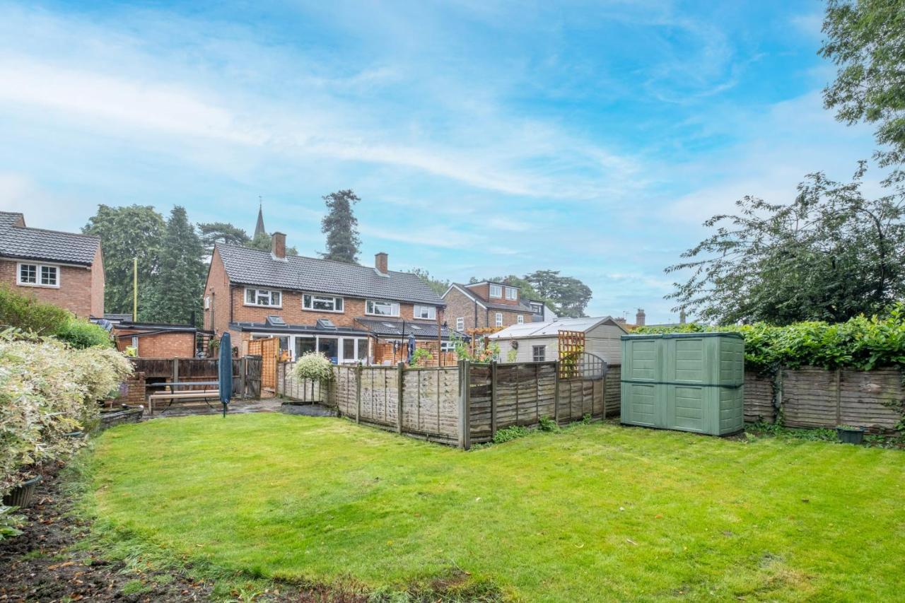 Modern 1 bed-Nr Warner Bros-Parking-Garden - B&B Watford