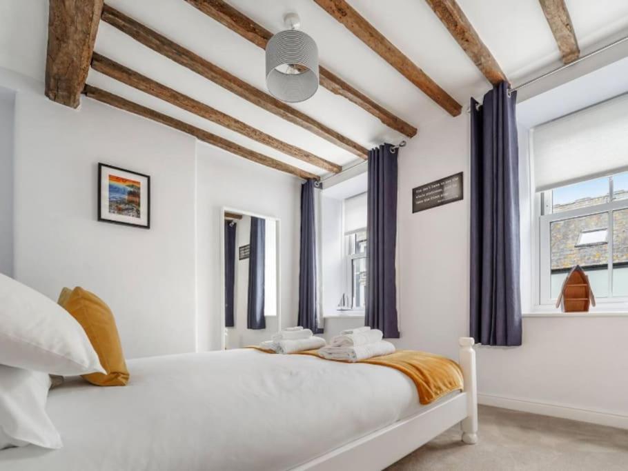 Characterful 3 Bedroom Cottage - Ferienwohnung
