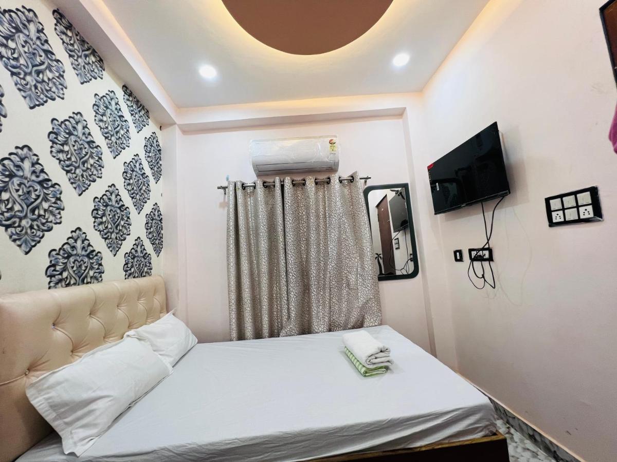 Zimmer mit 2 Kingsize-Betten