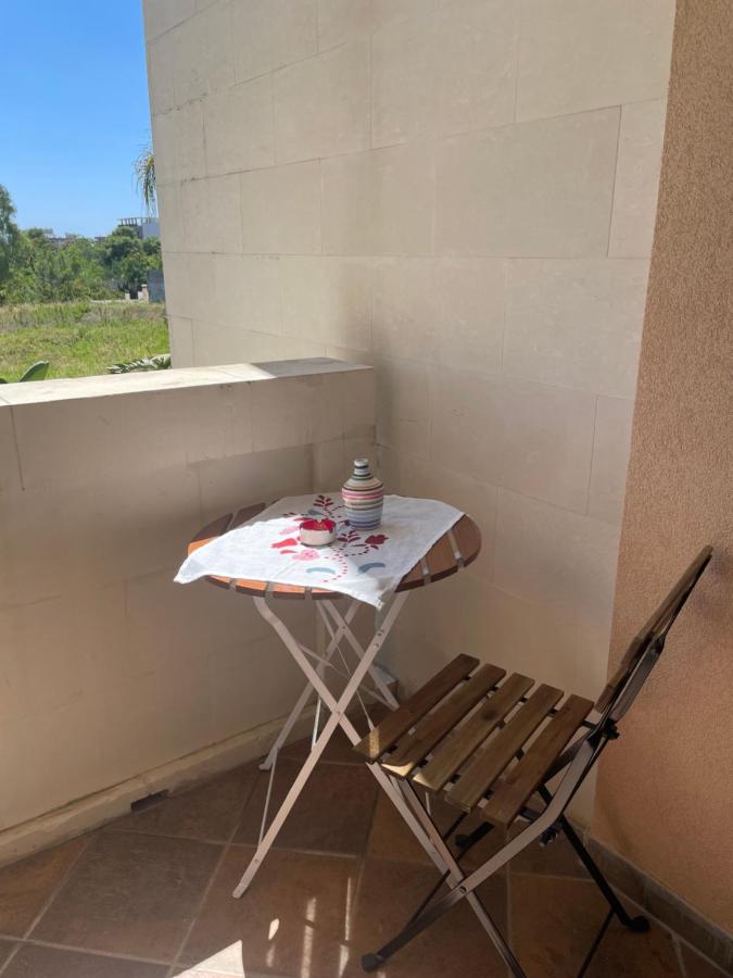 A Casa di Amici - intero appartamento - Free parking - wi-fi - Bed and Breakfast Lecce