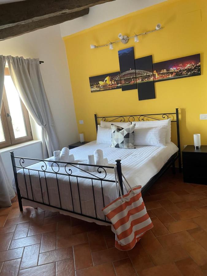 Camera Matrimoniale con Bagno Privato