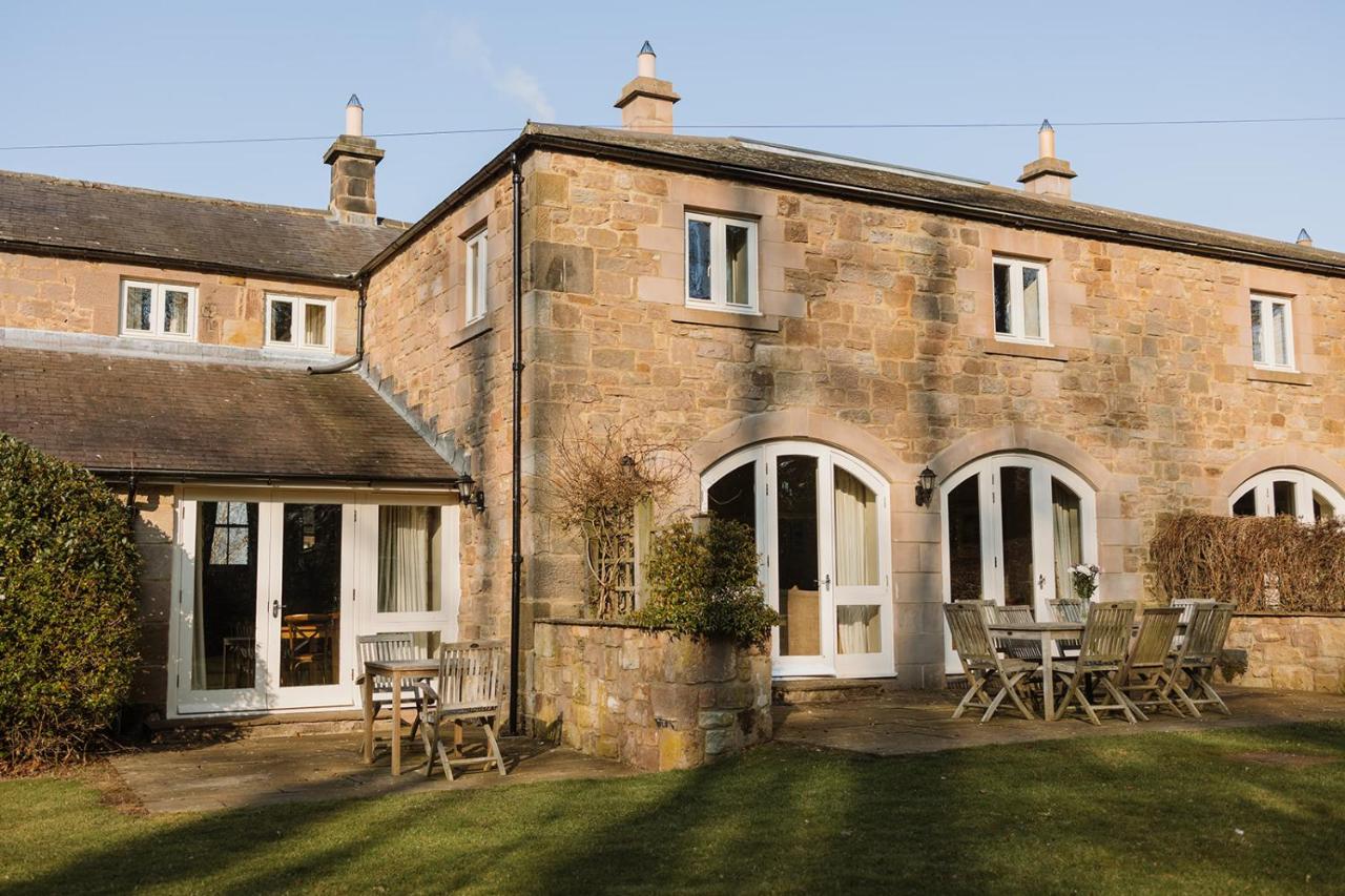 Coach House - 4 Bedroom Self-Catering - B&B