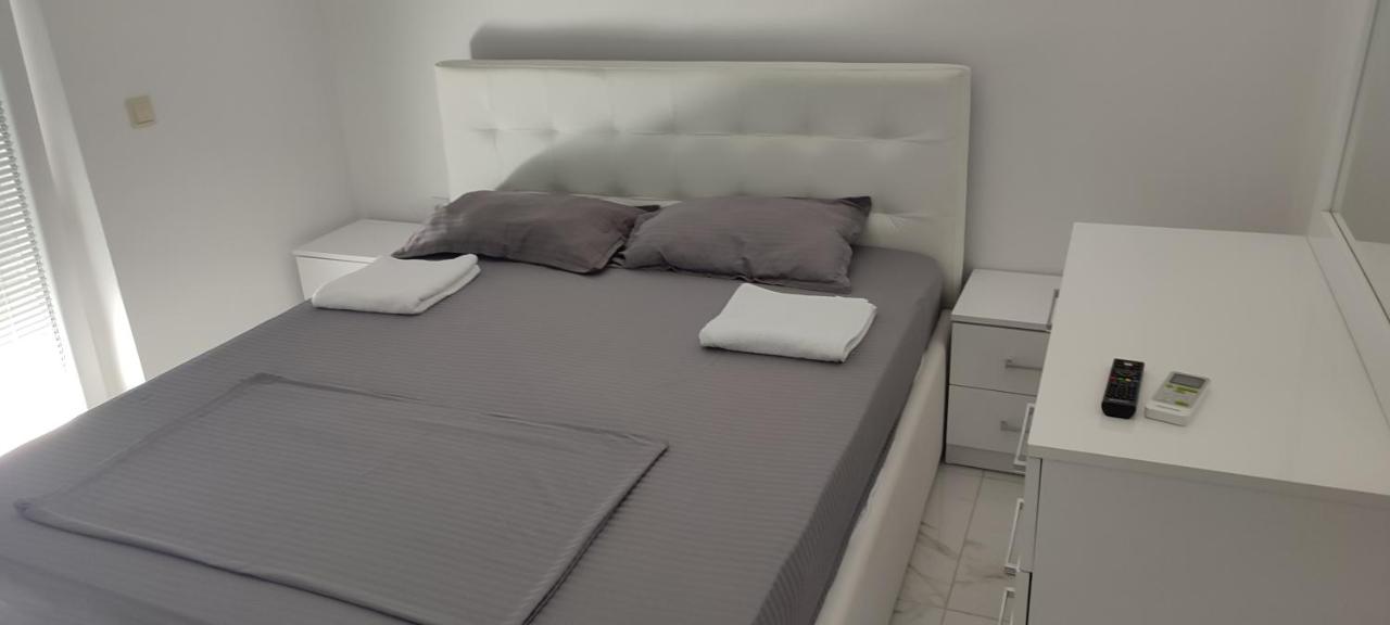 Twin Room with Balcony