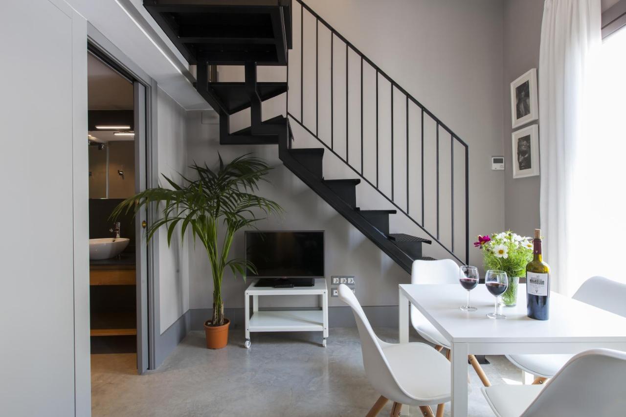 Monolocale Deluxe con Balcone