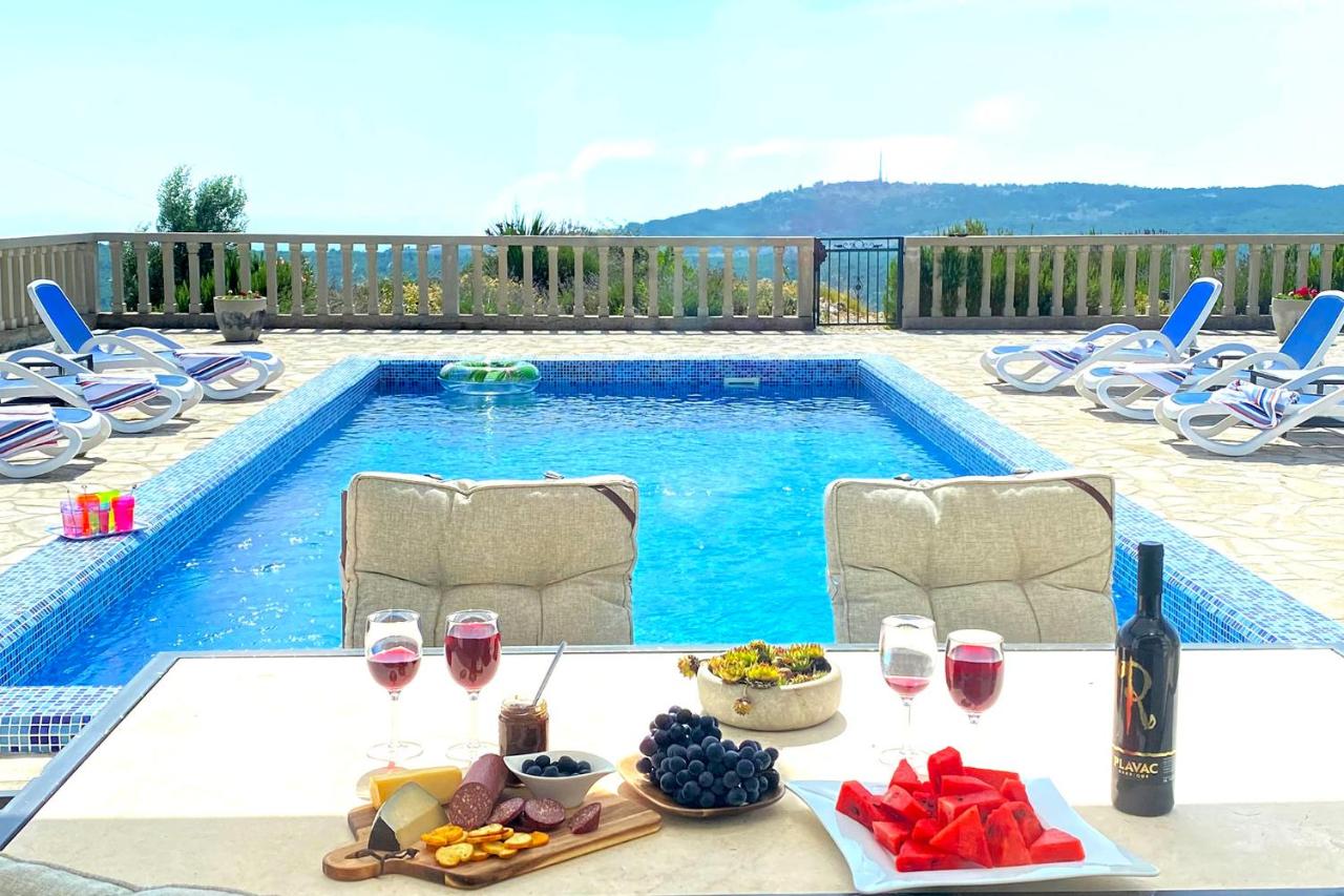 B&B Ivanica - Luxury Villa Lule with private pool near Dubrovnik - Bed and Breakfast Ivanica