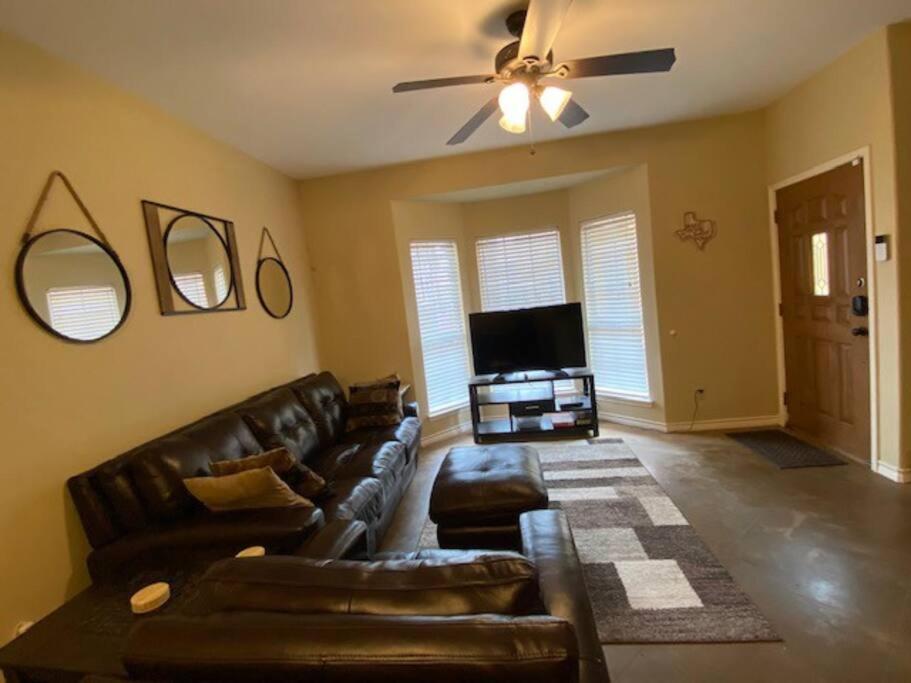 Cozy Coastal Condo - B&B Corpus Christi