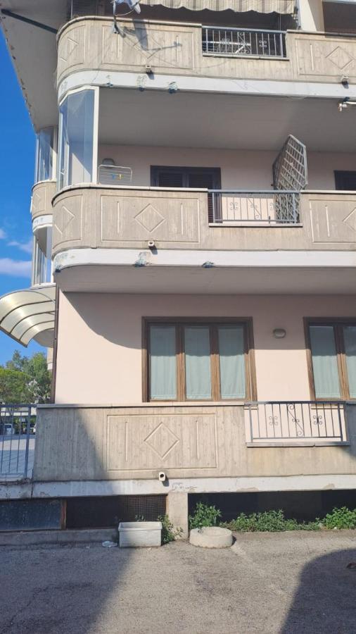 CONDOMINIO MAURIZIO A MARE - B&B Scerne