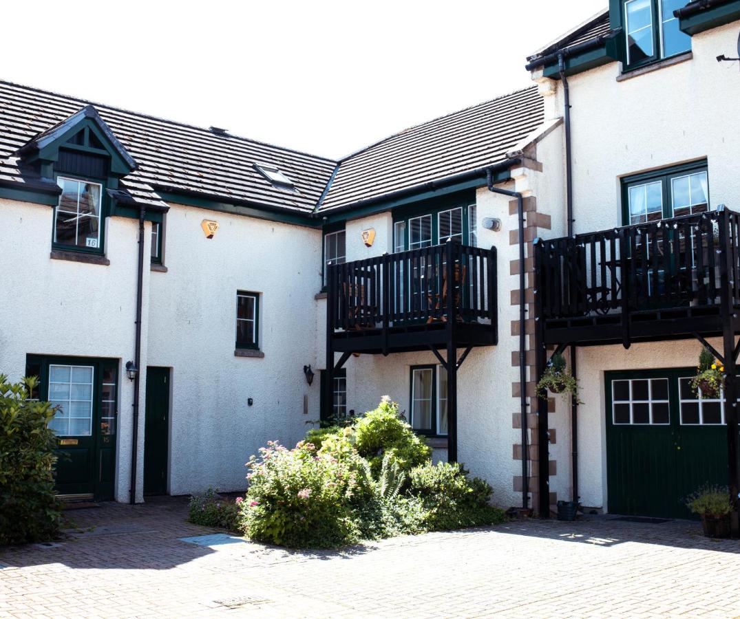 The River Nest - B&B