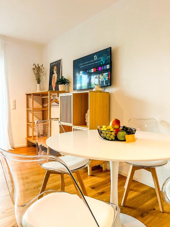Sunset Club - STUDIO Küche - Balkon - Parken - B&B Memmingen