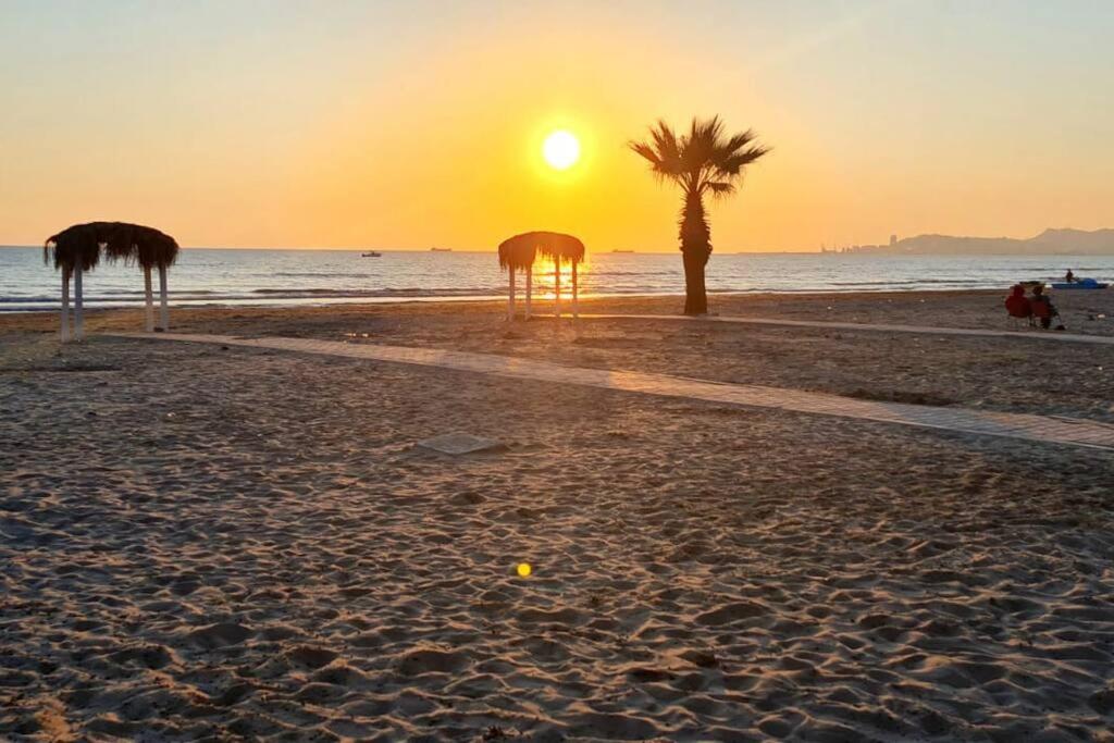 Elysee - Duplex Apartament near the beach - Shkembi i Kavajes - B&B