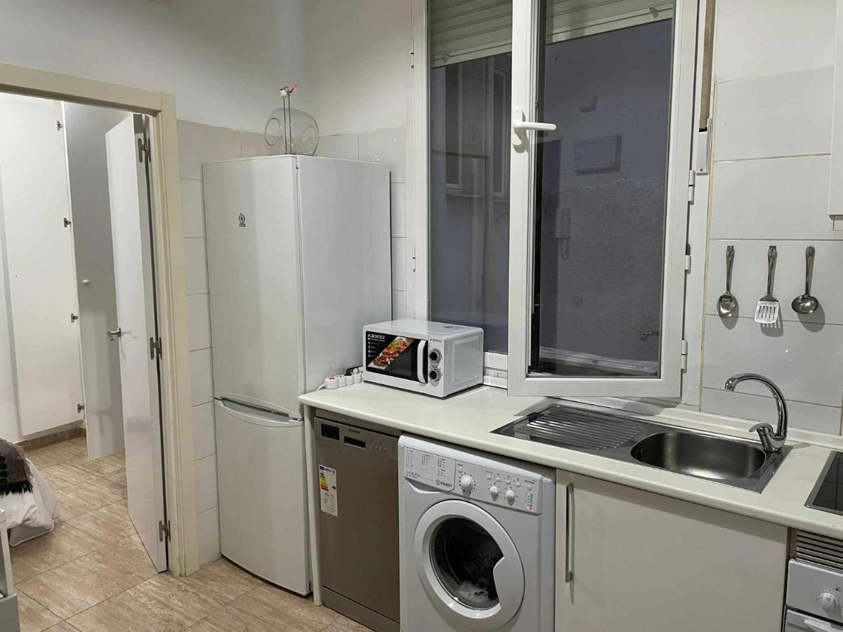 A unos Pasos de Sol-Gran vía Madrid - B&B Madrid