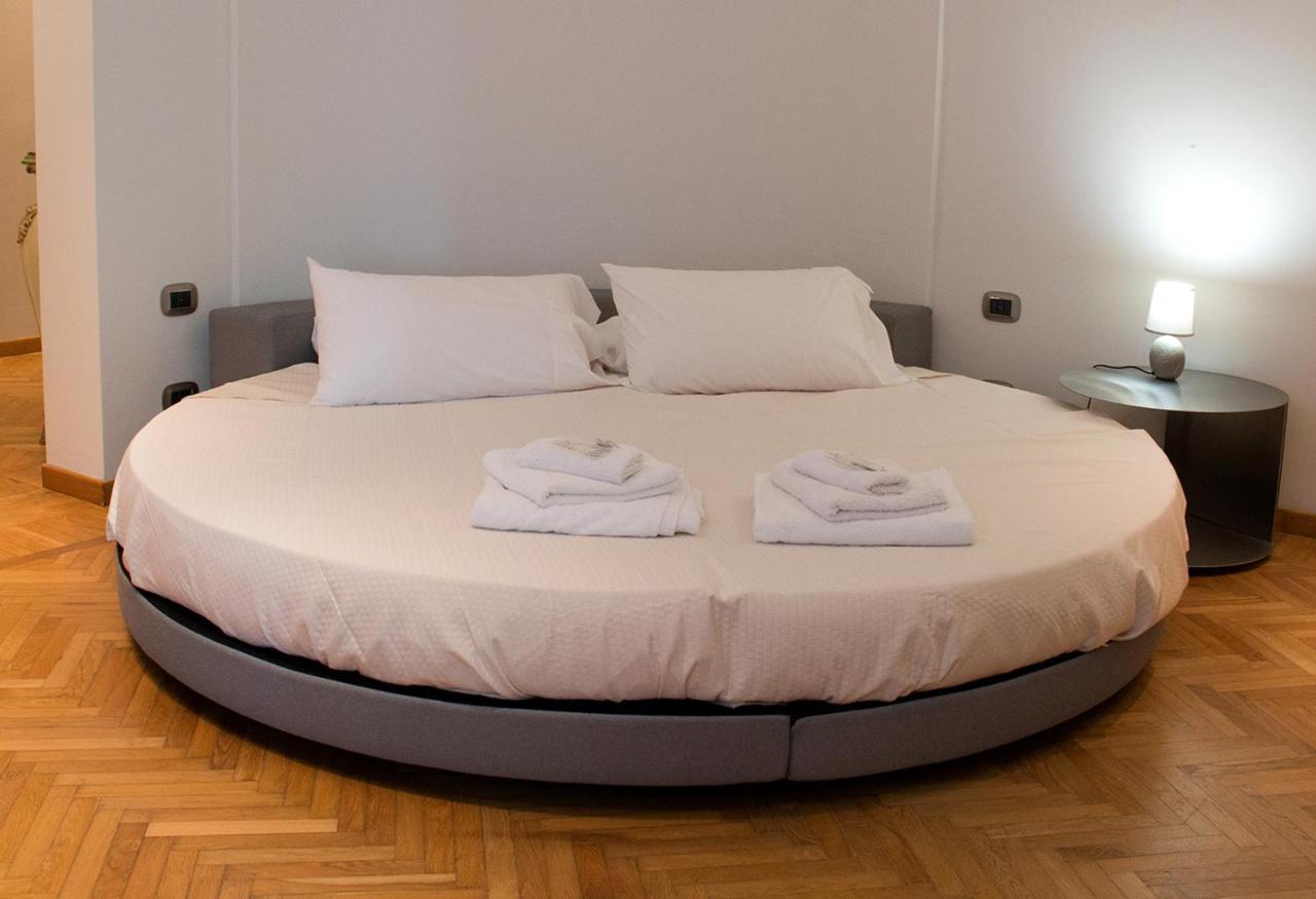 Doppelzimmer mit Balkon und Meerblick