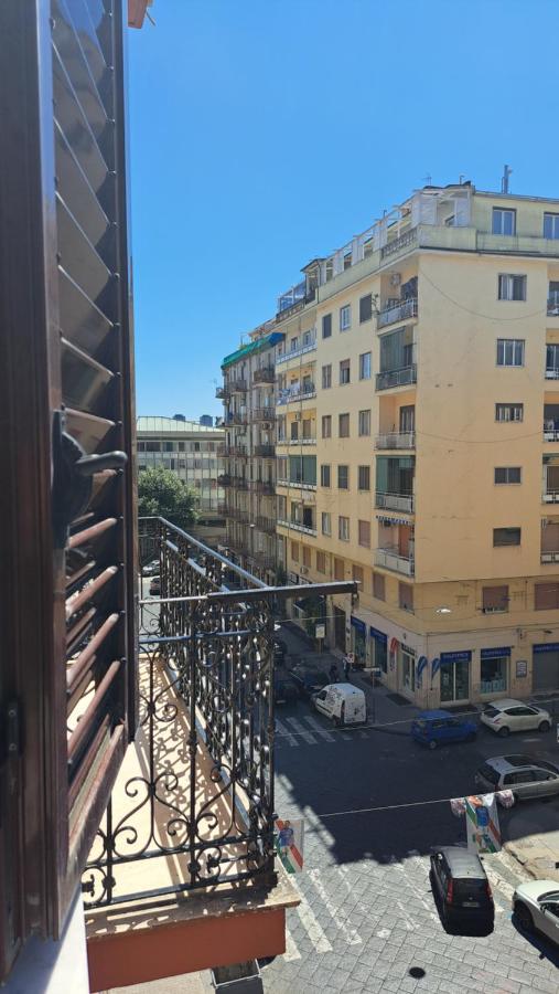 Camera Deluxe Matrimoniale/Doppia con Letti Singoli con Vista Città