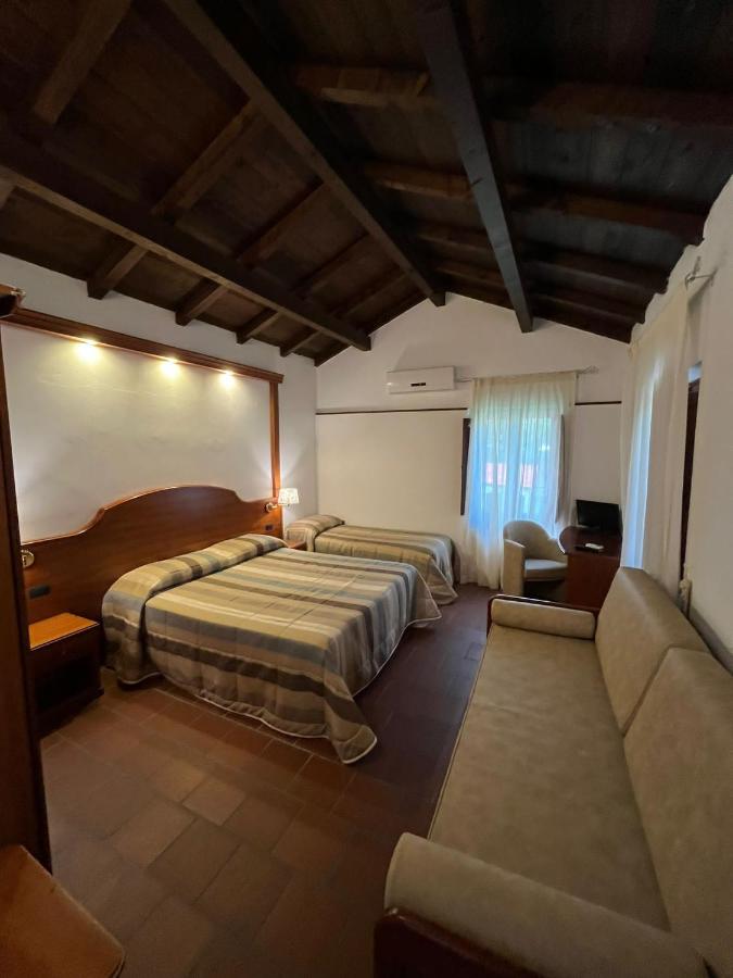 B&B Oriolo - Agriturismo Cervinace - Bed and Breakfast Oriolo