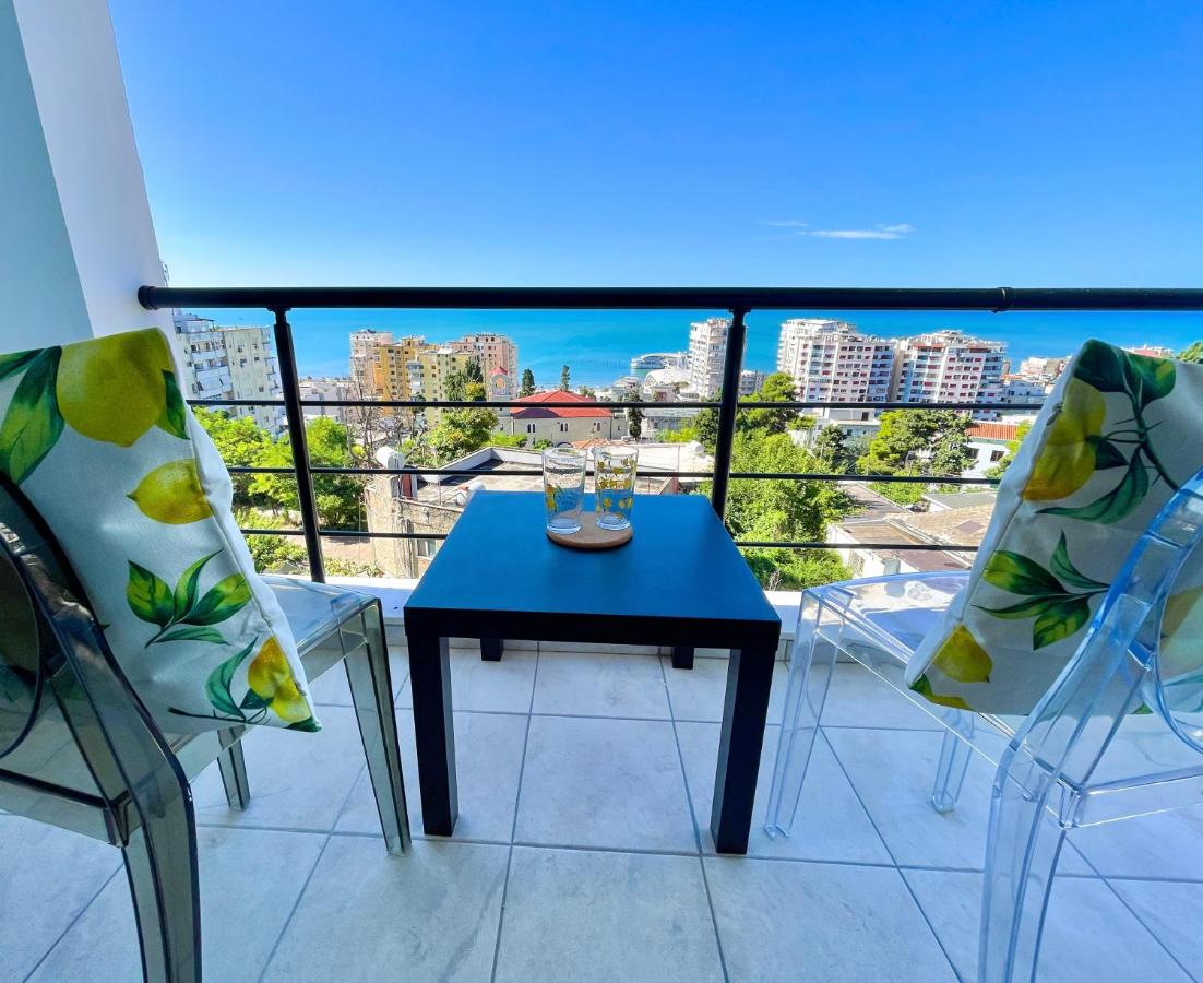 B&B Durrës - Nostalgic Sea View Apartments - Bed and Breakfast Durrës
